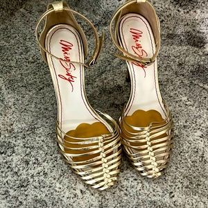 Gold heels. Perfect special occasion heels.